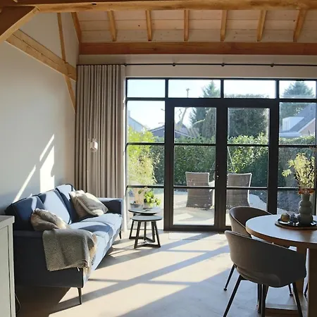 Vrijstaand Met Prive Tuin Nabij Nijmegen Holiday home Malden